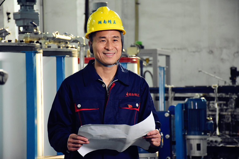 【最美勞動(dòng)者】李信仁：匠心向黨，崗位成才，勇攀科技創(chuàng)新高峰